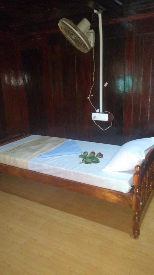 Thriphala Ayurveda Yogashram Apartment Thiruvananthapuram ภายนอก รูปภาพ